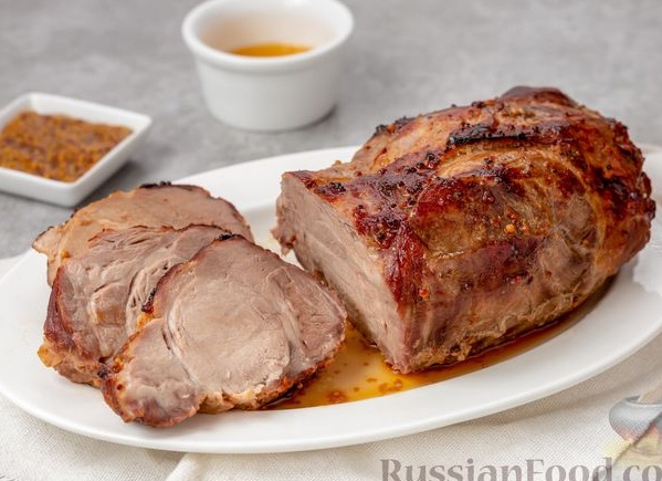 Свинина, запеченная в фольге в духовке